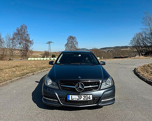 Mercedes-Benz C 250 CDI 4MATIC Autom. AVANTGARDE // SCHECKHEFT