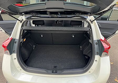 Toyota Auris gebraucht kaufen Toyota Auris Hybrid Kamera Navi Tempo