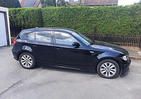 BMW 118i -