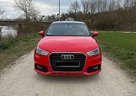 Audi A1 S line TDI, TOP Zustand + 2x Reifen