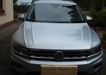 VW Tiguan Volkswagen 2.0 TSI OPF 140kW DSG 4MOT Comfortlin...