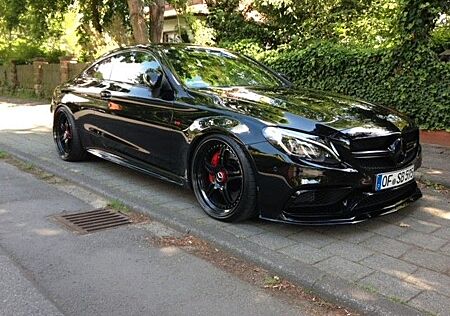 Mercedes-Benz C 63 AMG Mercedes-AMG C 63 S Coupe DOMANIG-Umbau