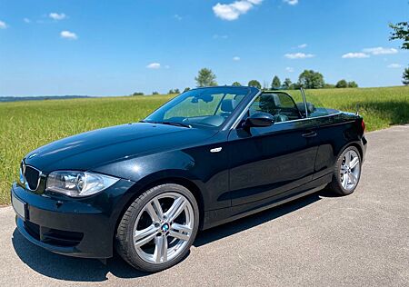 BMW 120i Cabrio, Xenon,Navi,Leder,Hifi, Freisprech