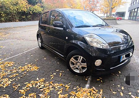 Daihatsu Sirion TüV 08/27,Klima,NeueKupplung,NeueReifen