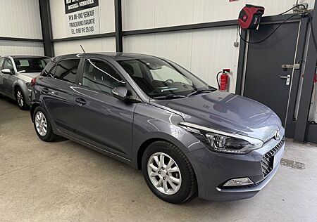 Hyundai i20 1.2 Sitzheizung Klima Tempomat