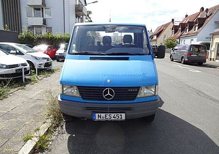 Mercedes-Benz Sprinter 412 d Abschleppwagen mit Seilwinde