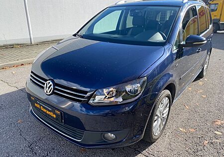 VW Touran Volkswagen Life DSG 1 Hand Top Zustand!!