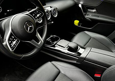 Mercedes-Benz A 250 gebraucht kaufen Mercedes-Benz A 250 e Advanced DCT Advanced