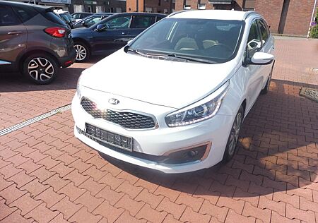 Kia XCeed Edition 7 mit Top Ausstattung 90000km Top