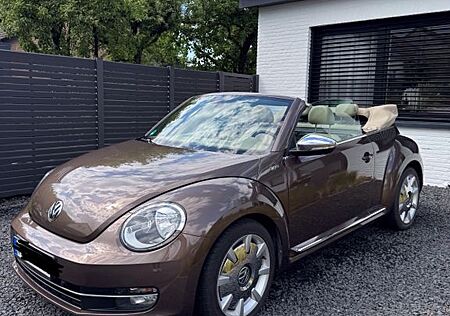 VW Beetle Volkswagen 1.6 TDI Exclusive Design Cabriolet Ex...