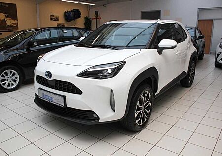 Toyota Yaris Cross Hybrid Team D Winter-Paket Smart-Con