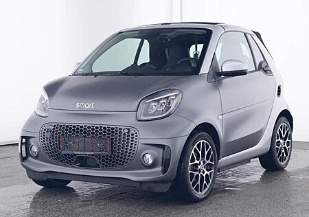 Smart ForTwo EQ cabrio prime EXCLUSIVE:FINAL COUNTDOWN