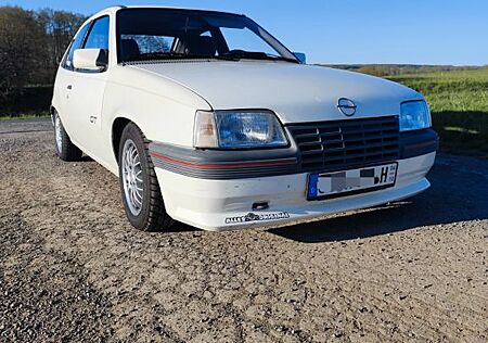 Opel Kadett E-CC 1.6 GT