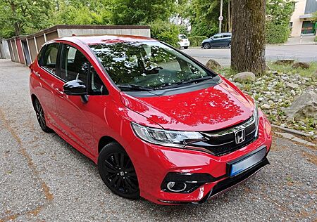 Honda Jazz 1.5 i-VTEC Dynamic - Milano Red - Schalter
