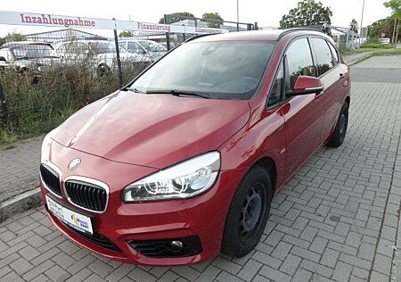 BMW 218 Baureihe d Sport Line,Navi,PDC