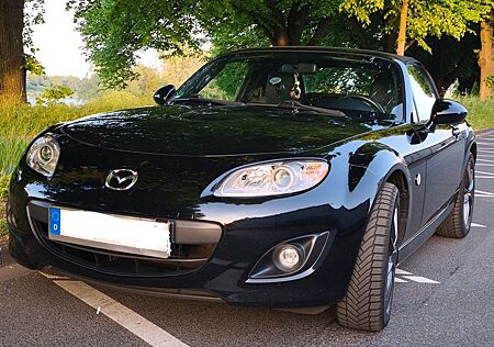 Mazda MX-5 1.8 MZR Center-Line - purer Fahrspaß inkl.!