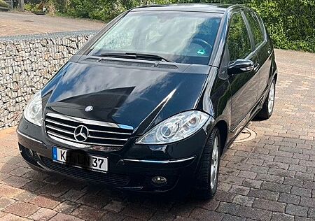 Mercedes-Benz A 200 CDI , AUTOMATIK AVANTGARDE /XEXON/NAVI