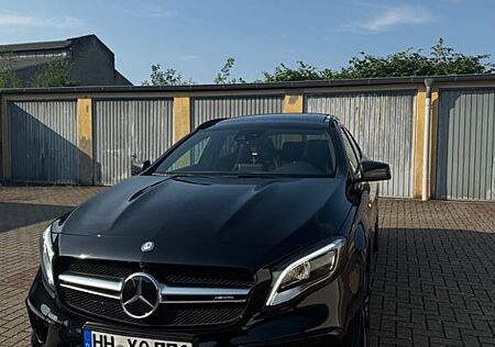 Mercedes-Benz GLA 45 AMG Mercedes-AMG GLA 45 4MATIC DCT Me...