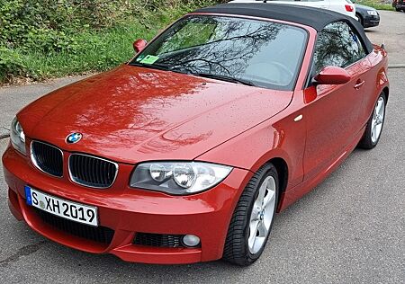 BMW 118i Cabrio - TÜV neu, SHZ, M-Paket, Stuttgart