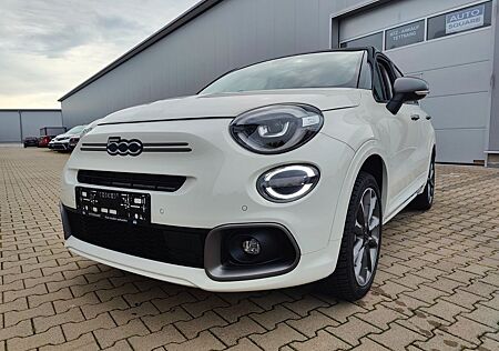 Fiat 500X Sport Mild-Hybrid / +4917623433360