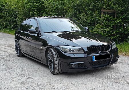 BMW 335i xDrive mit Performance Endschalldämpfer