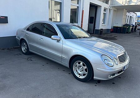 Mercedes-Benz E 220 CDI ELEGANCE Elegance