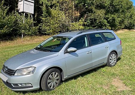 VW Passat Variant Volkswagen 2.0 TDI Trendline BMotion Tec...