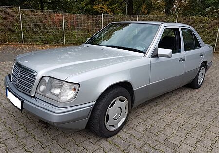 Mercedes-Benz E 280 Automatik Klima