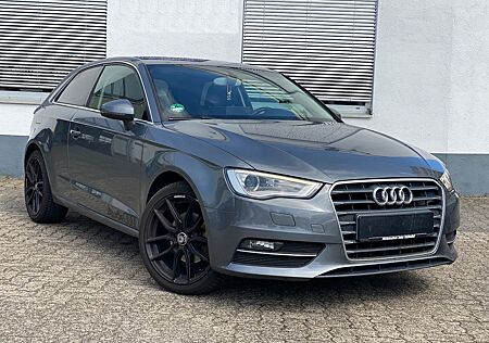 Audi A3 1.4 TFSI * Top Zustand * LED / 18 Zoll / PDC