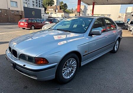 BMW 520i *KLIMA*TEMPO*MULTILNKRD*PDC*2 HAND