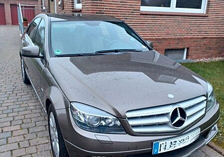 Mercedes-Benz C 180 CGI BlueEFFICIENCY AVANTG. Autom. AVAN...