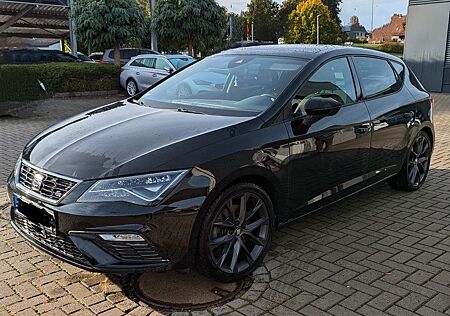 Seat Leon 2.0 TSI 140kW FR DSG FR /LED/Pano/Beats