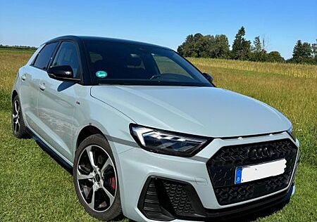 Audi A1 TFSI S tronic Sportback S line