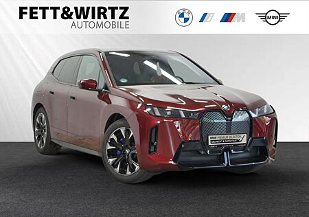 BMW iX xDrive60 Lr. 909,- br. o.Anz. 42Mon/5`Km p.A.
