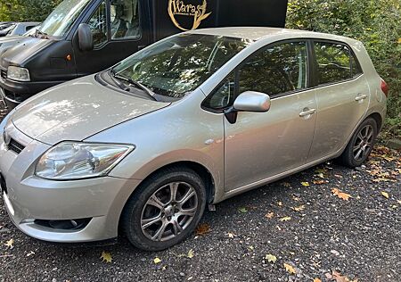 Toyota Auris 1.6 | 124 PS | TÜV bis 12/2027