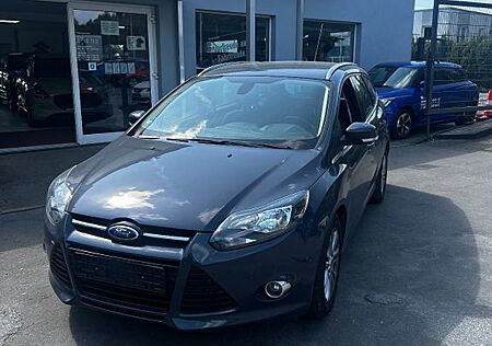 Ford Focus Turnier Titanium