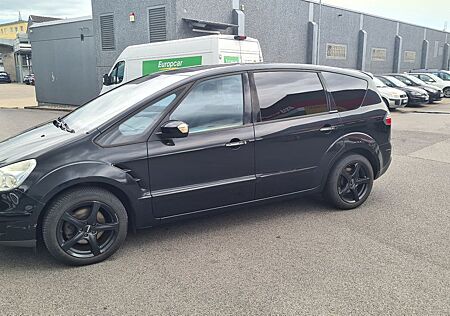 Ford S-Max 2,0 TDCi 85kW DPF Ambiente Ambiente