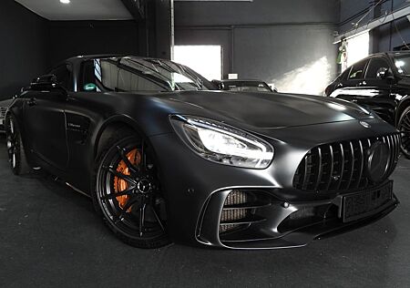 Mercedes-Benz AMG GT R COUPE