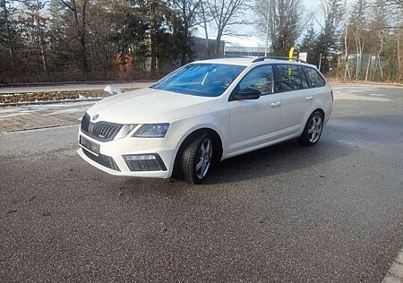 Skoda Octavia 2.0 TDI SCR DSG RS Combi RS