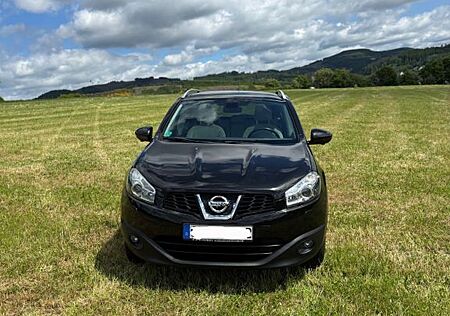 Nissan Qashqai Tekna Allrad | Automatik | Navi | Kamera