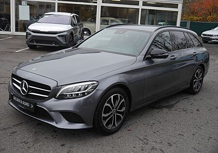 Mercedes-Benz C 180 d T-Modell*Avantgarde*AHK*Burmester*18Zoll