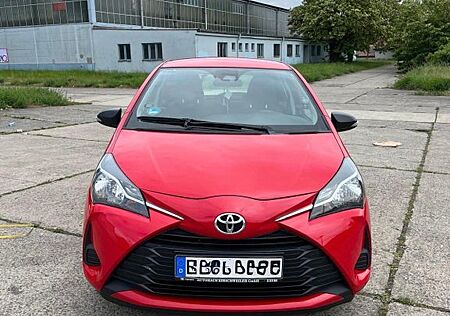 Toyota Yaris 1,0-l-Dual-VVT-i -