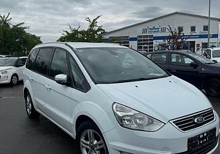 Ford Galaxy Ambiente