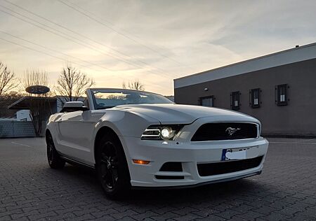 Ford Mustang Cabrio