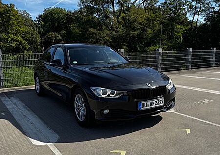 BMW 320d -