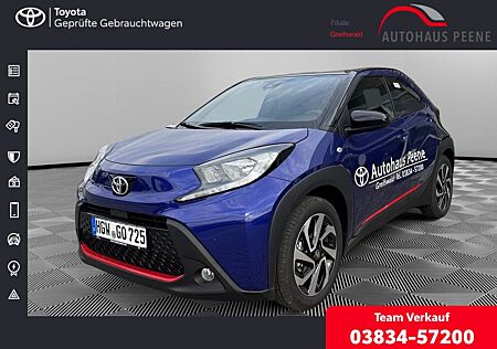 Toyota Aygo (X) 1.0 Teamplayer PDC SHZ KAMERA AHK ACC