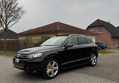 VW Touareg Volkswagen 4.2 V8 TDI Edition X Scheckheft TÜV neu
