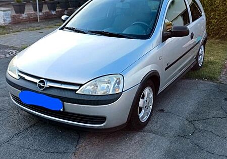 Opel Corsa 1.0 -