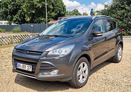 Ford Kuga 1,5 EcoBoost 4x2 110kW *AHK* Xenon* TÜV*