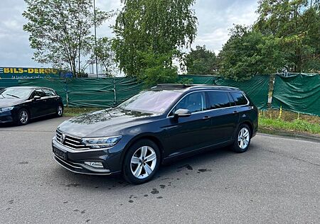 VW Passat Volkswagen 1.6TDI SCR DSG Business/Kamera/Xenon/Pano